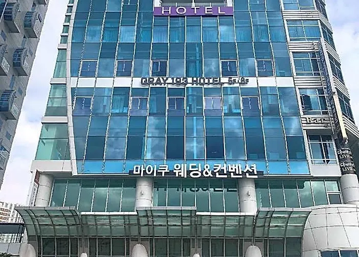 Hotel Gray 193 2*
